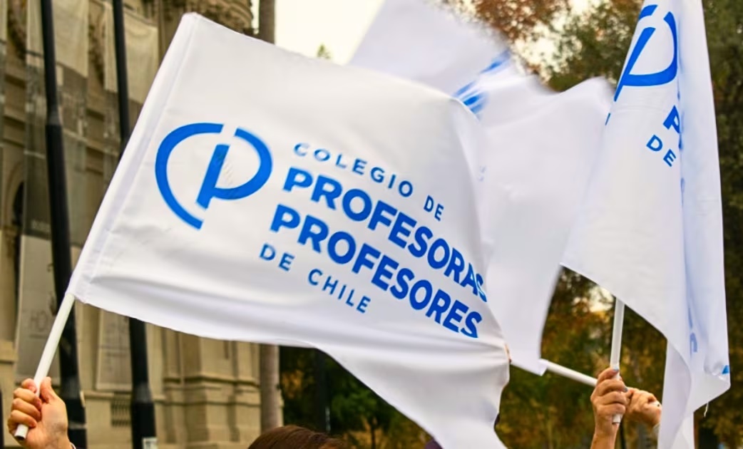 /docentes-de-antofagasta-van-a-paro-nacional-este-15-de-mayo