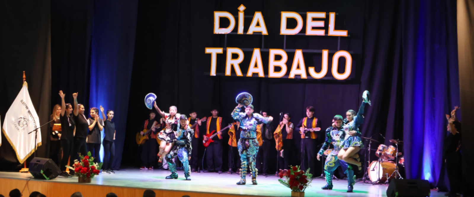 Taltal conmemora el Día del Trabajador reconociendo a destacados vecinos y funcionarios