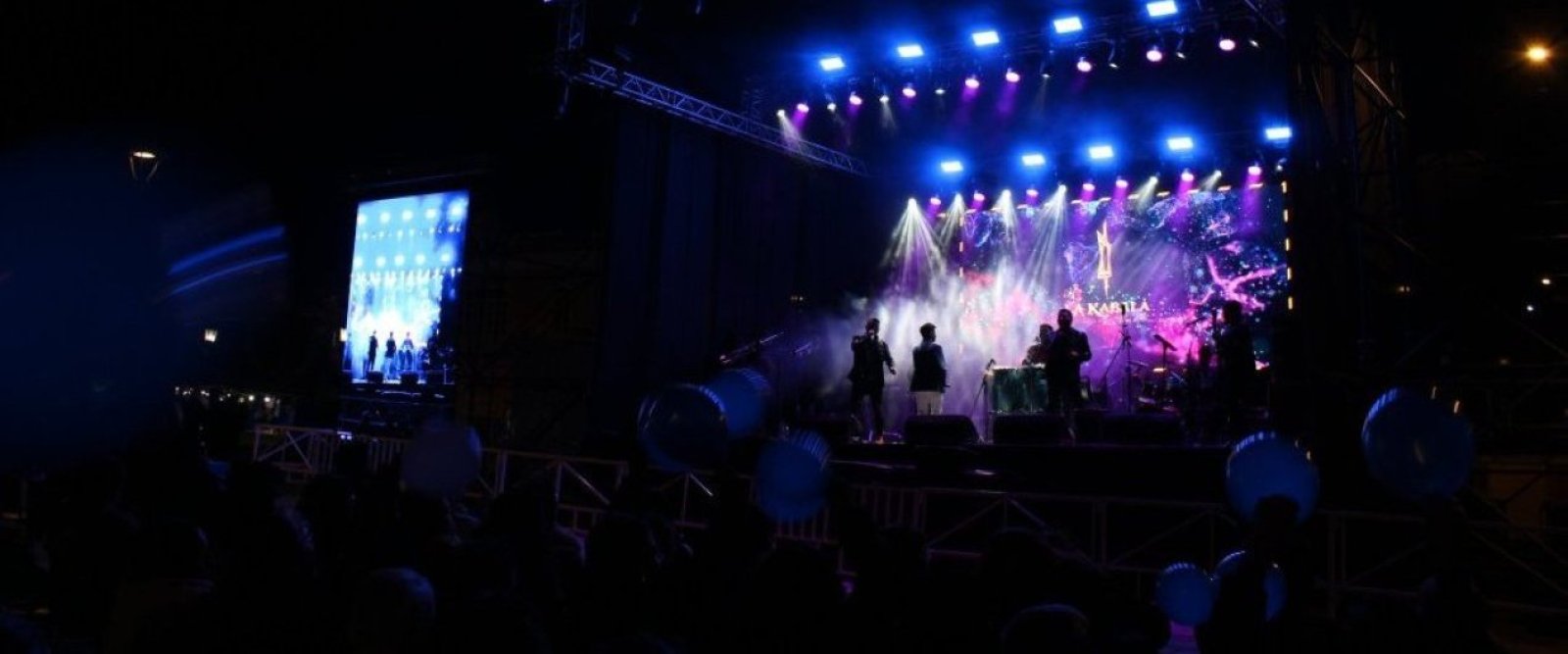 Con masiva asistencia de público comenzaron las actividades del 168° Aniversario de Taltal