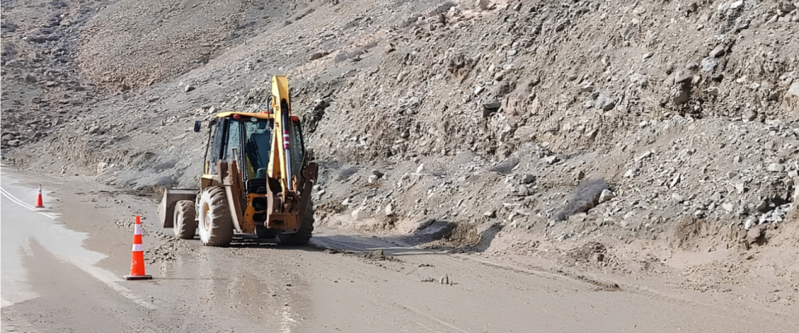 Ruta 1 y B-710 entre Taltal, Paposo y Antofagasta permanece habilitada con extrema precaución