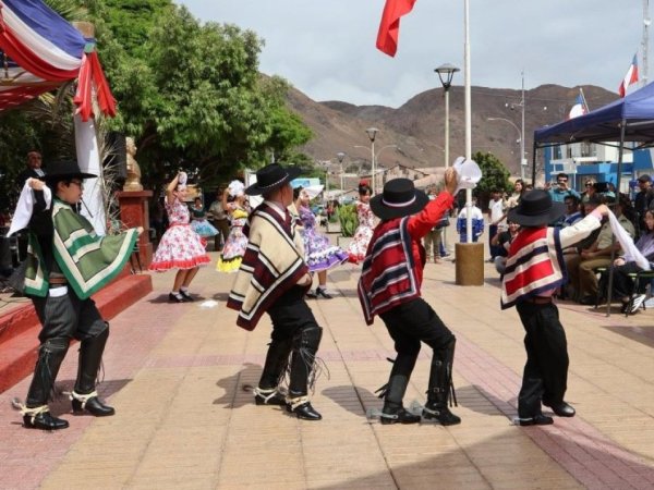 Con arte y tradiciones, Taltal promueva la seguridad y prevención