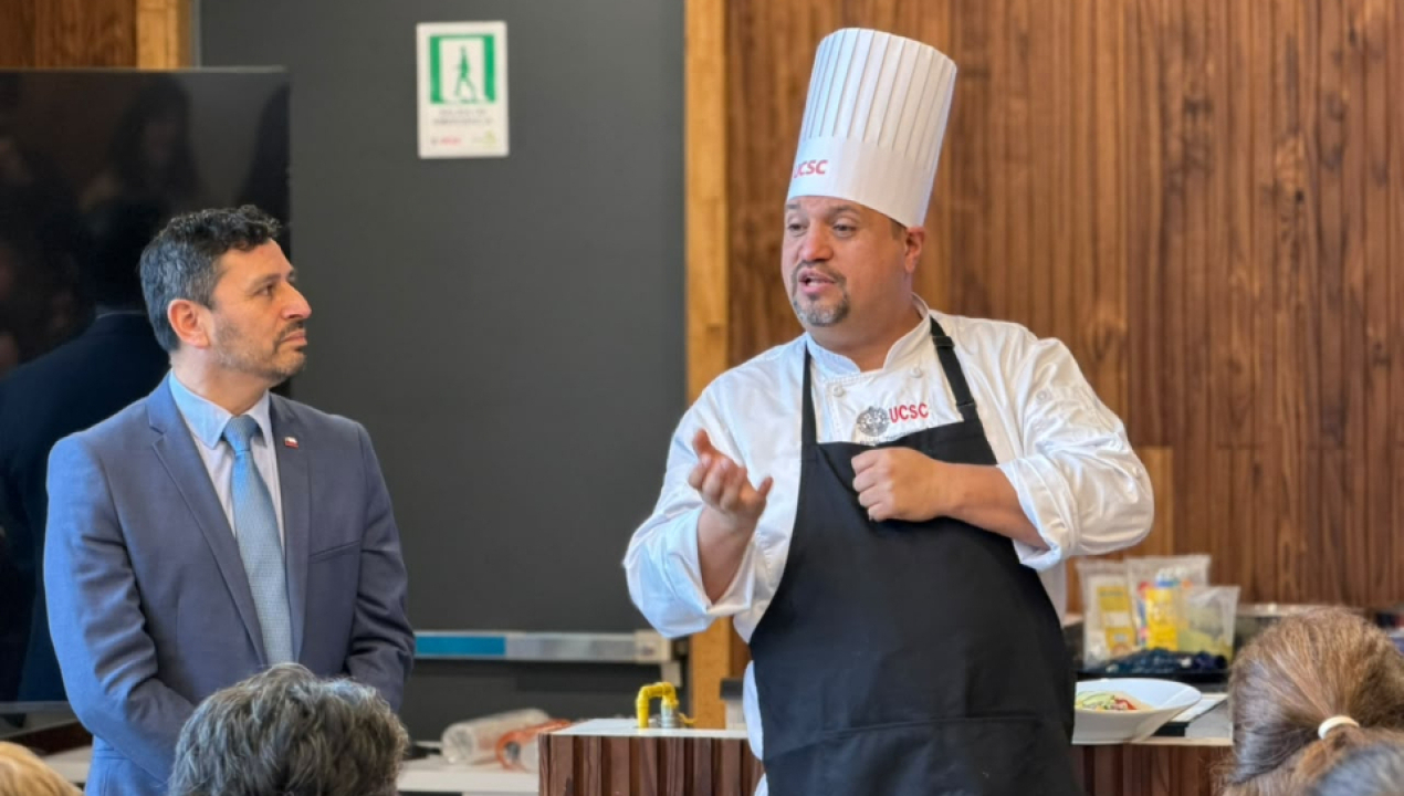 /mentes-creativas-emprendedoras-reunio-en-canete-a-actores-vinculados-al