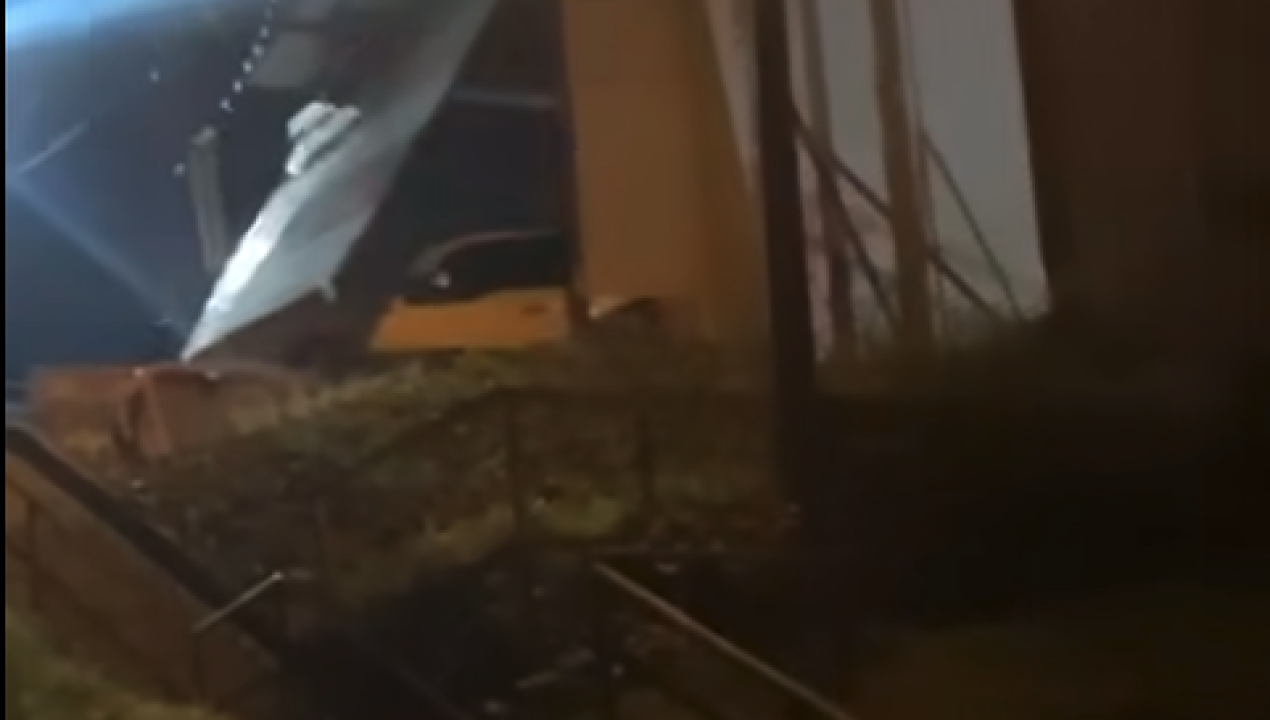 /violento-robo-en-taller-de-calle-crucero-sujetos-huyeron-con-camioneta-y