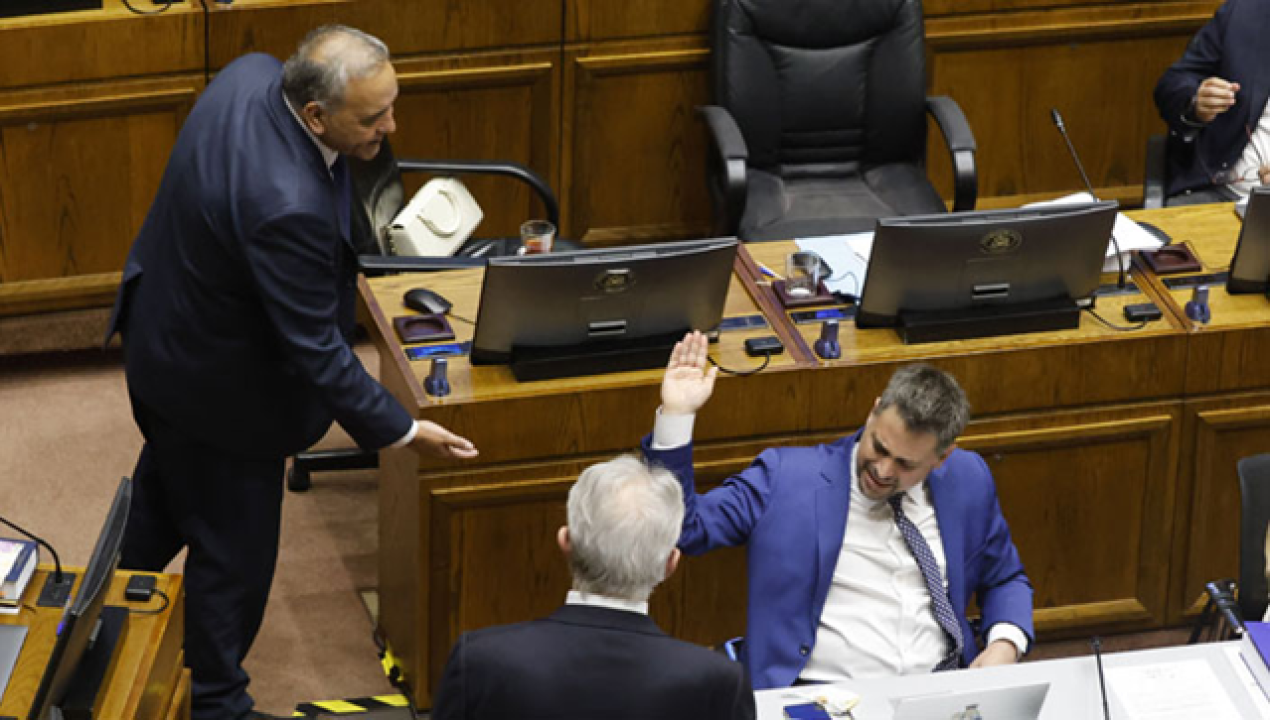 /guerra-interna-en-el-ps-manouchehri-llama-corrupto-a-fidel-espinoza-en