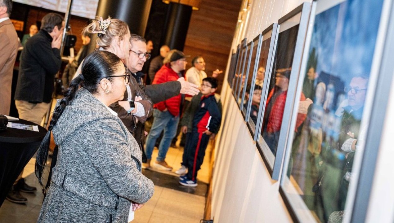 /exposicion-fotografica-memoria-visual-cierra-su-etapa-itinerante-en