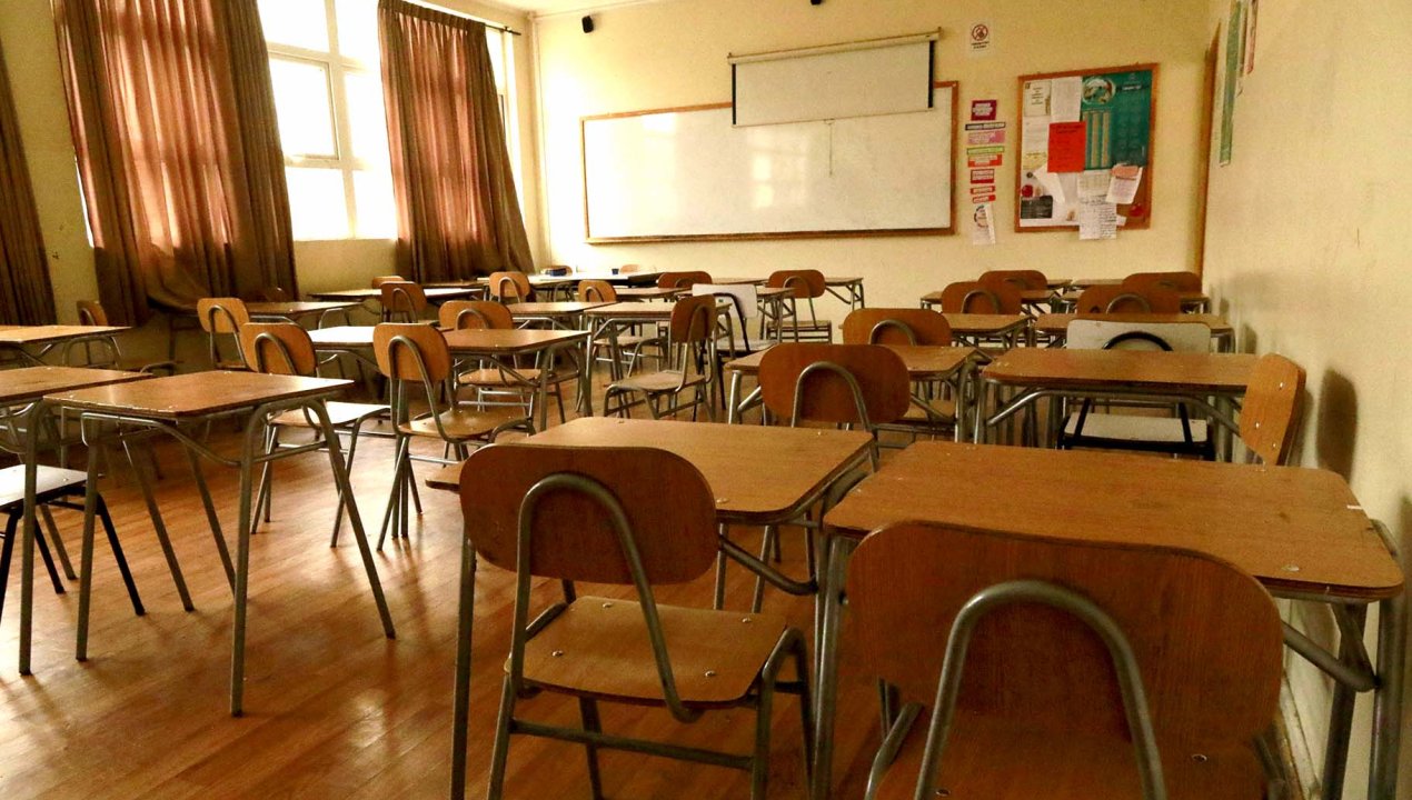 /mineduc-decide-retrasar-inicio-de-clases-en-comunas-del-biobio-por-incendios