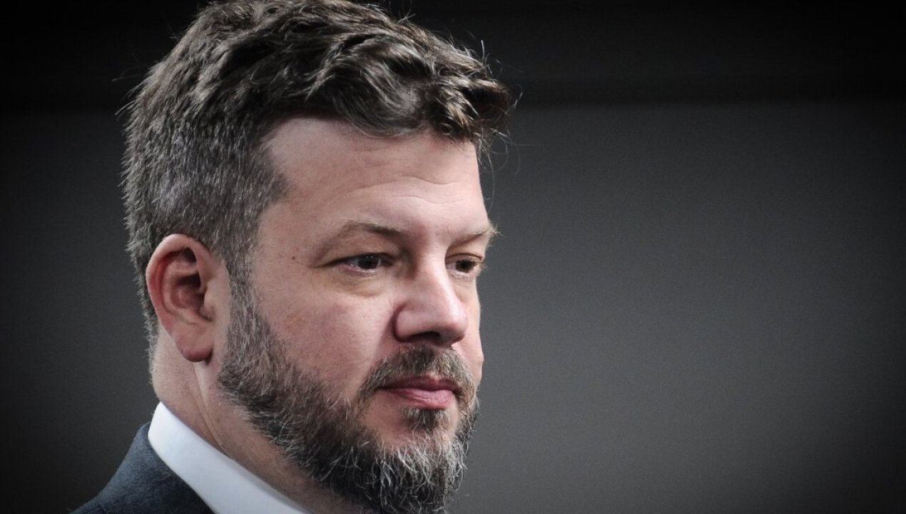 /actualidad/oficialismo-busca-destituir-a-kaiser-tras-su-apoyo-a-un-eventual-golpe-de