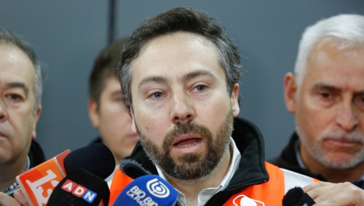 /actualidad/codelco-anuncia-salida-de-andres-music-en-medio-de-investigaciones-por
