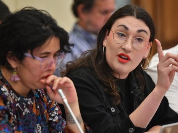 PC Y FA piden dividir la discusión de las reformas de reconstrucción